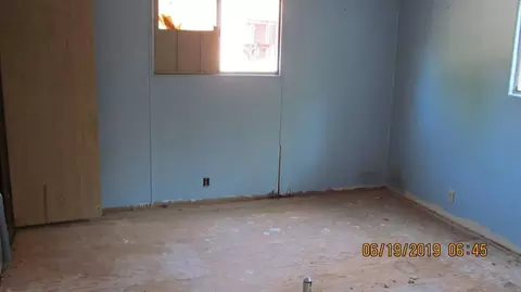 22135 Hidden Valley Dr, Redding, CA 96003 photo 3