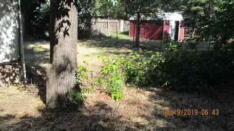 22135 Hidden Valley Dr, Redding, CA 96003 photo 16