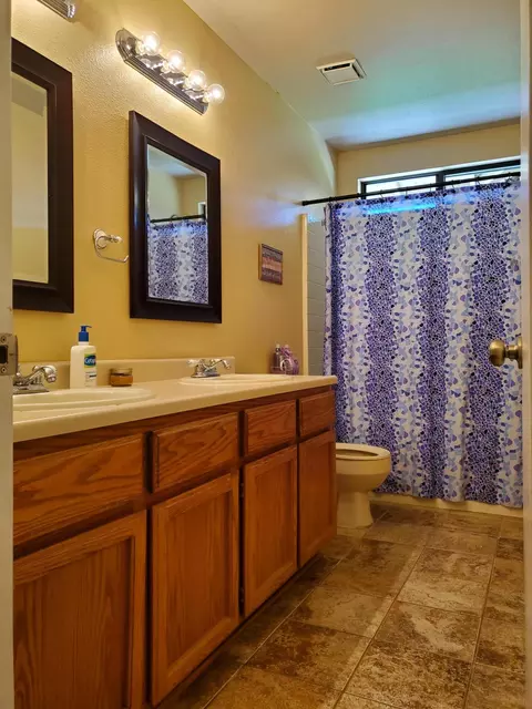 2545 Atrium Way, Redding, CA 96003 photo 8