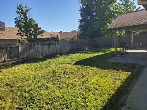 2545 Atrium Way, Redding, CA 96003 photo 12
