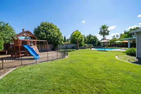 3251 Atletas Way, Redding, CA 96002 photo 28