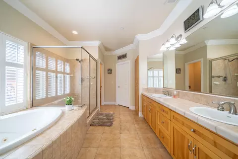 3251 Atletas Way, Redding, CA 96002 photo 18