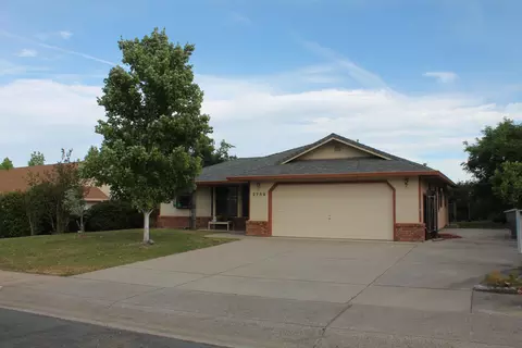 2789 Dawnridge Dr, Redding, CA 96001 photo 3