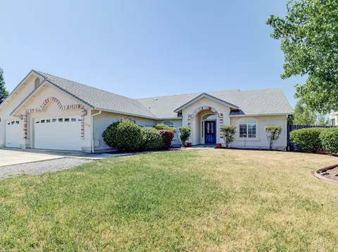 19459 Posey Ln, Redding, CA 96003 photo 1