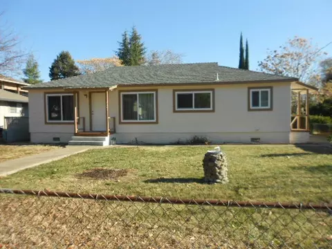 2457 Waldon St, Redding, CA 96001 photo 1