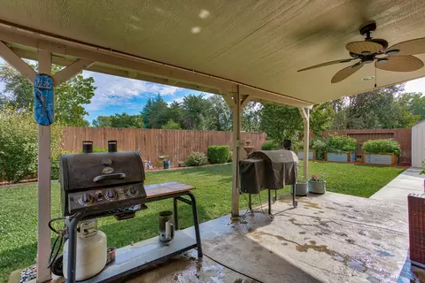 2243 Shenandoah Dr, Anderson, CA 96007 photo 6
