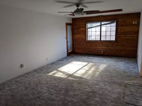 825 Locust St, Red Bluff, CA 96080 photo 6