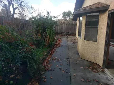 825 Locust St, Red Bluff, CA 96080 photo 14