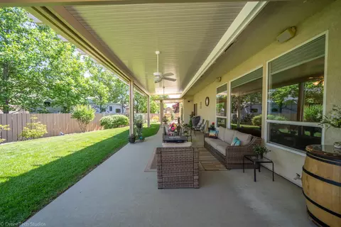 4685 Big Horn Dr, Redding, CA 96002 photo 14