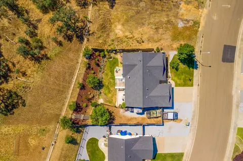 611 Valleybrook Dr, Redding, CA 96003 photo 23