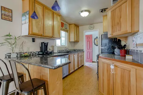 930 Shasta Ave, Red Bluff, CA 96080 photo 8