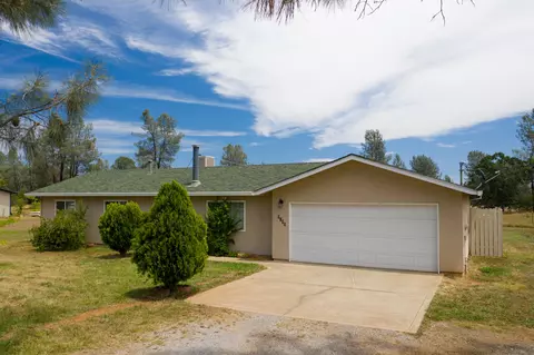 5395 Pine St, Anderson, CA 96007 photo 2