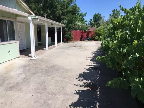 3615 Santa Rosa Way, Redding, CA 96003 photo 3