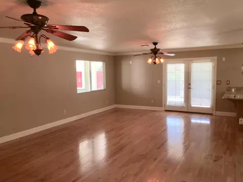 3615 Santa Rosa Way, Redding, CA 96003 photo 6