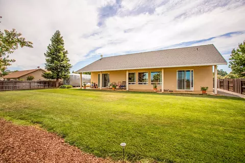 12950 Ivy Ln, Red Bluff, CA 96080 photo 17