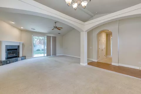 2534 Warm Spring Ln, Redding, CA 96003 photo 6