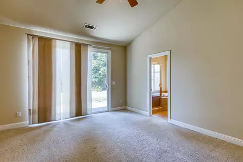 2534 Warm Spring Ln, Redding, CA 96003 photo 11