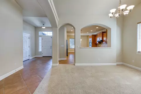 2534 Warm Spring Ln, Redding, CA 96003 photo 5