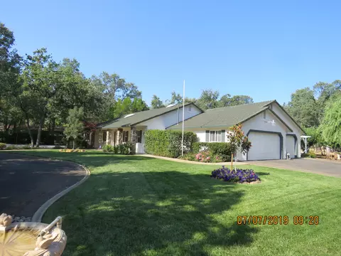 3224 Inverness St, Redding, CA 96003 photo 14