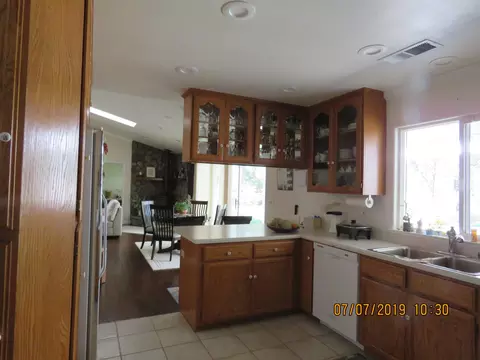 3224 Inverness St, Redding, CA 96003 photo 16