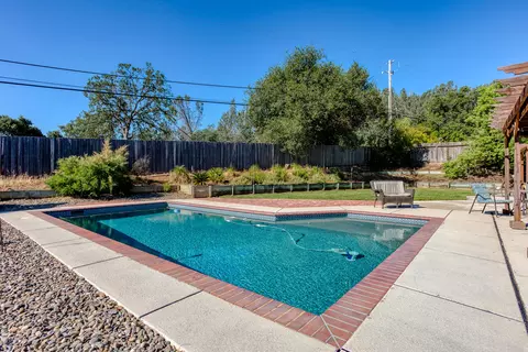 4988 Tralee Ln, Redding, CA 96001 photo 15