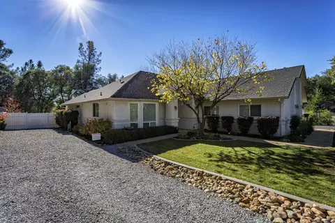 7319 Bohn Blvd, Anderson, CA 96007 photo 2