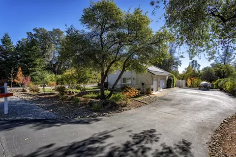 7319 Bohn Blvd, Anderson, CA 96007 photo 4