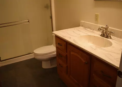 5055 Debbie Ln, Redding, CA 96002 photo 4
