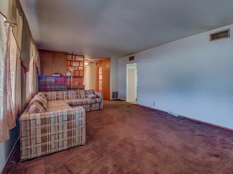 1677 Riviera Dr, Redding, CA 96001 photo 8