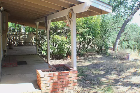 1677 Riviera Dr, Redding, CA 96001 photo 20