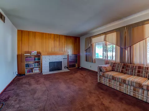 1677 Riviera Dr, Redding, CA 96001 photo 6