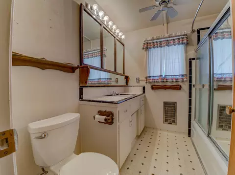 1677 Riviera Dr, Redding, CA 96001 photo 15