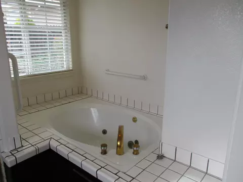 112 Kingsview Ct, Redding, CA 96003 photo 46