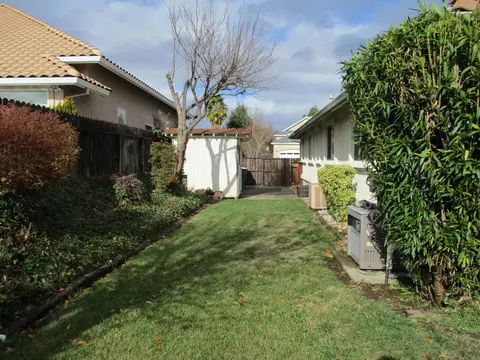 112 Kingsview Ct, Redding, CA 96003 photo 23