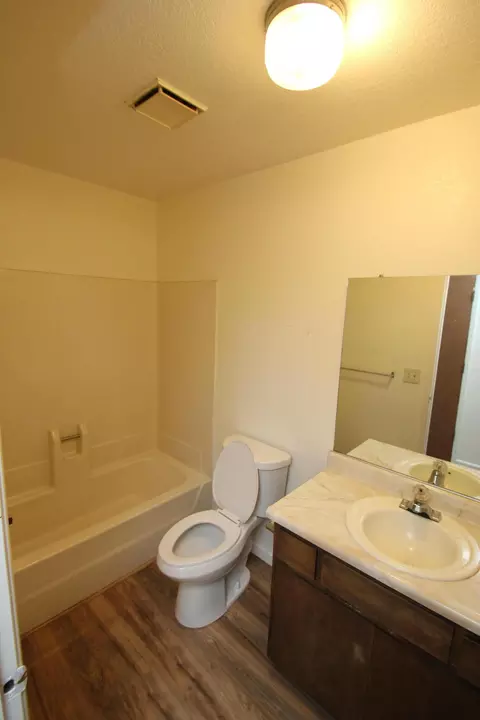 1165 Jaxon Way, Redding, CA 96003 photo 7