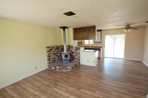 1165 Jaxon Way, Redding, CA 96003 photo 5