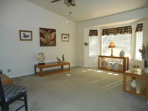 3247 Forest Homes Dr, Redding, CA 96002 photo 2