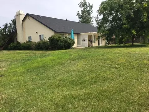 11590 Wilvern Ln, Redding, CA 96003 photo 2