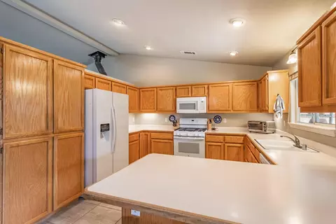 1809 Trumpet Dr, Redding, CA 96003 photo 7