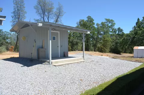 12415 Lake Blvd, Redding, CA 96003 photo 25