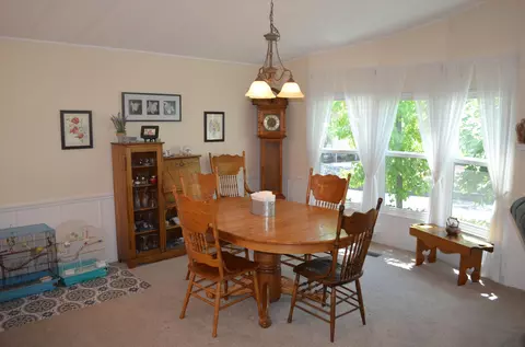 12415 Lake Blvd, Redding, CA 96003 photo 10
