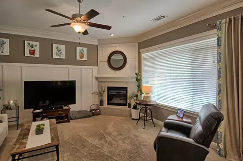 667 Mill Valley Pkwy, Redding, CA 96003 photo 6