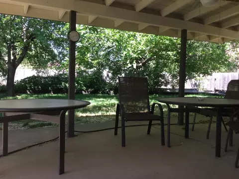 1273 Hawthorne Ave, Redding, CA 96002 photo 5