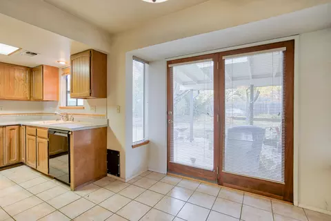 1273 Hawthorne Ave, Redding, CA 96002 photo 22
