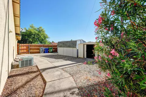 2721 Dawnridge Dr, Redding, CA 96001 photo 31