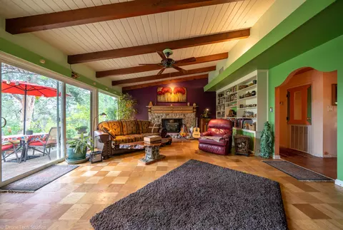 840 Overhill Dr, Redding, CA 96001 photo 8
