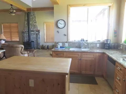 45540 Dee Knoch Rd, Mcarthur, CA 96056 photo 23