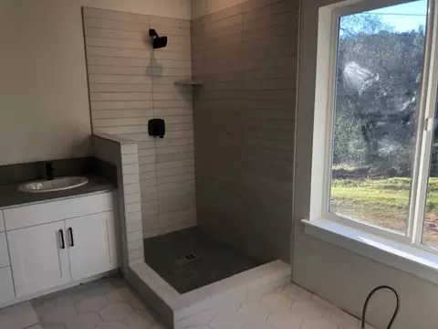 9055 Laurel Glen Dr, Redding, CA 96001 photo 9