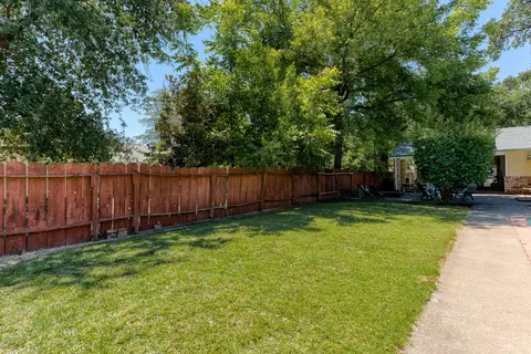 620 Locust St, Redding, CA 96001 photo 44