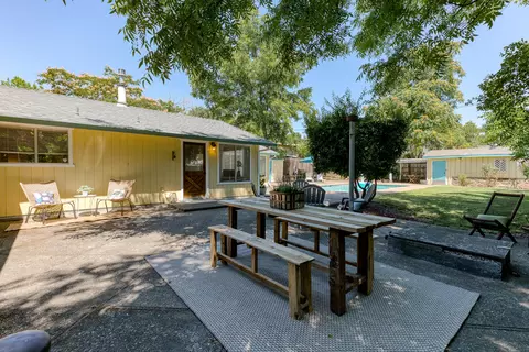 620 Locust St, Redding, CA 96001 photo 11
